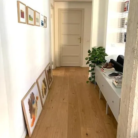 Lägenhet * Graceful Apartament In Milano/nolo *
