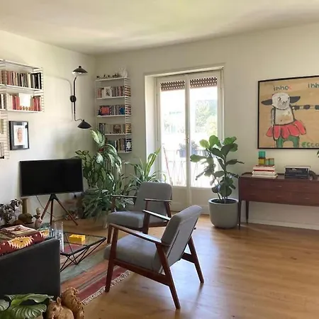 * Graceful Apartament In Milano/nolo * *
